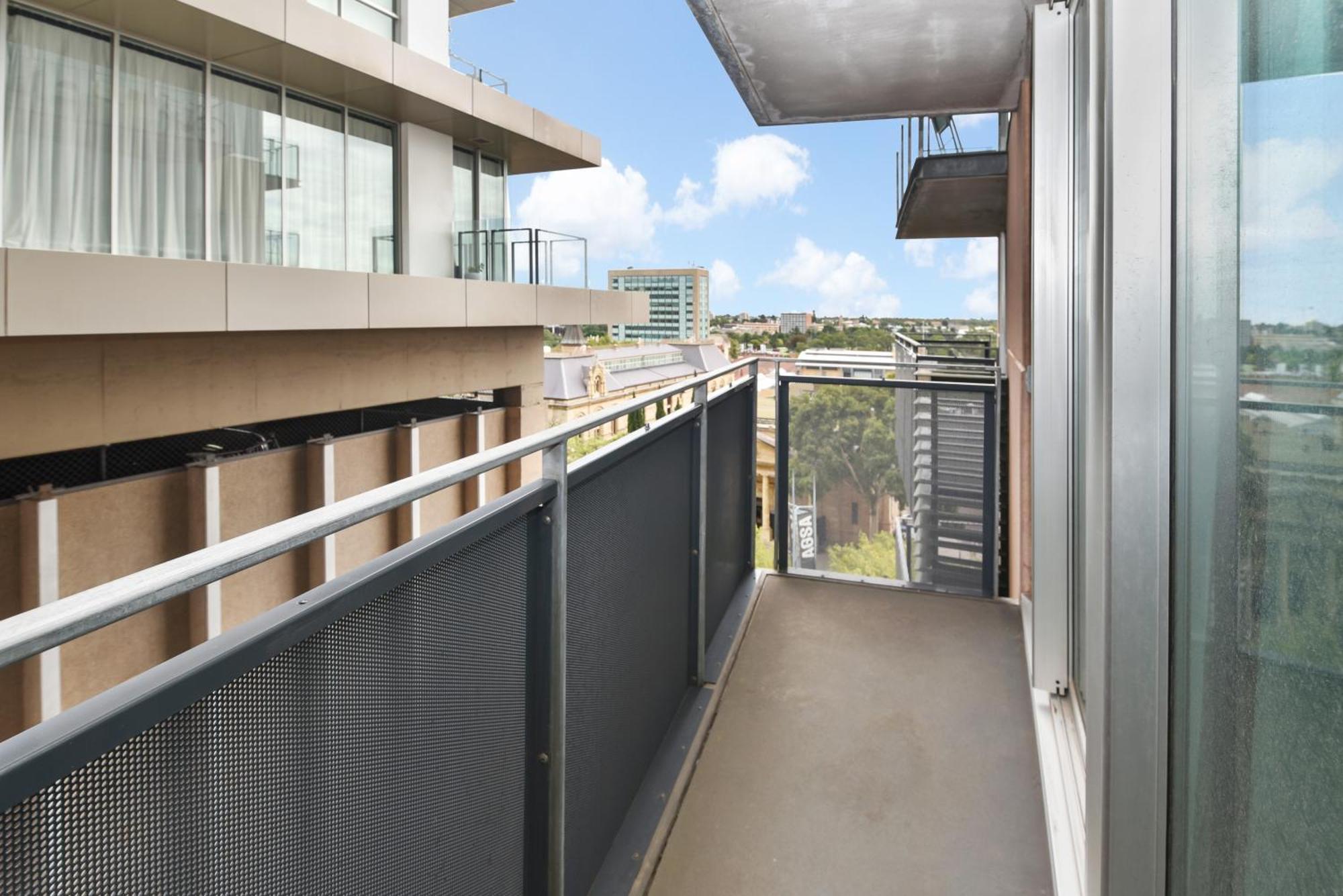 Light & Airy 3 Bd Cbd Apt: Balconytramwifi/Parking Apartman Adelaide Kültér fotó